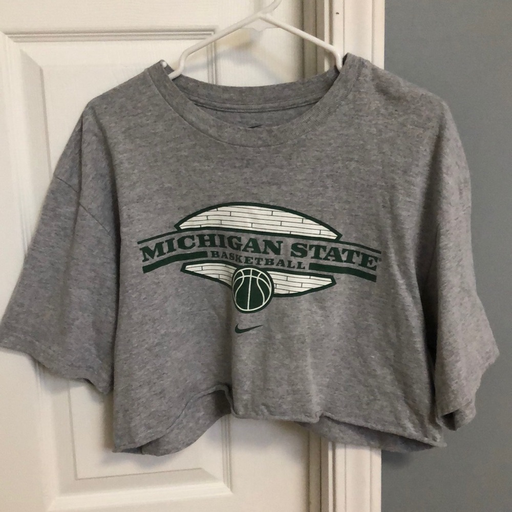 Cropped Nike Large grey t- shirt